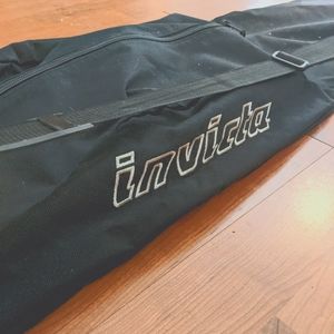 Invicta Travel Baggage bag // snowboarding…